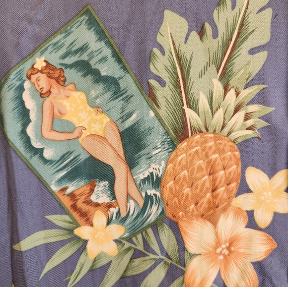 Tommy Bahama 100% Silk Shirt, L, Original Fit, Button Front - Picture 4 of 5